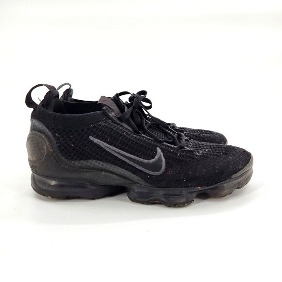 Nike Air Vapormax 2021 Flyknit Shoes Women Size 9 Men 7.5 Triple Black - Picture 1 of 10